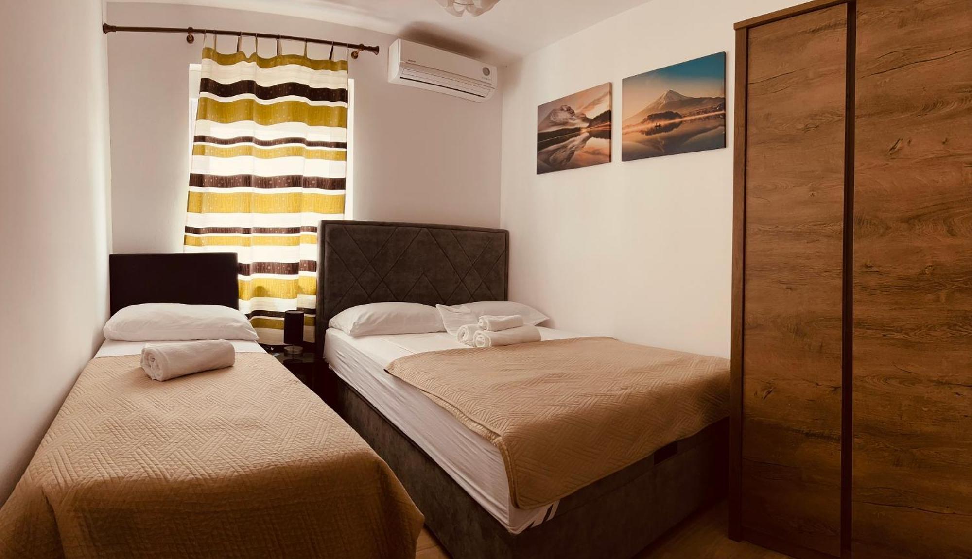 Apartment Karlo Novalja Ngoại thất bức ảnh