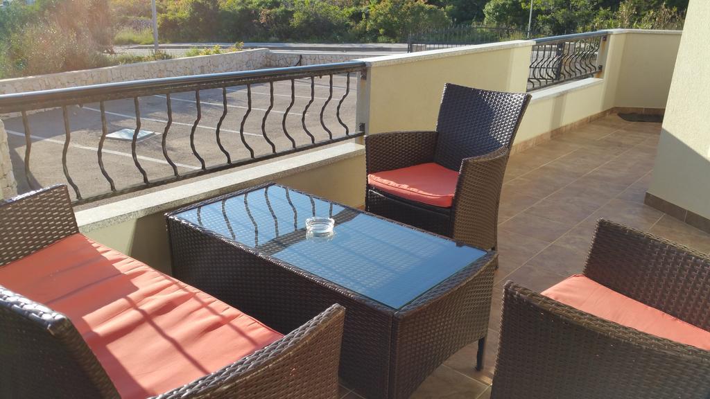 Apartment Karlo Novalja Ngoại thất bức ảnh